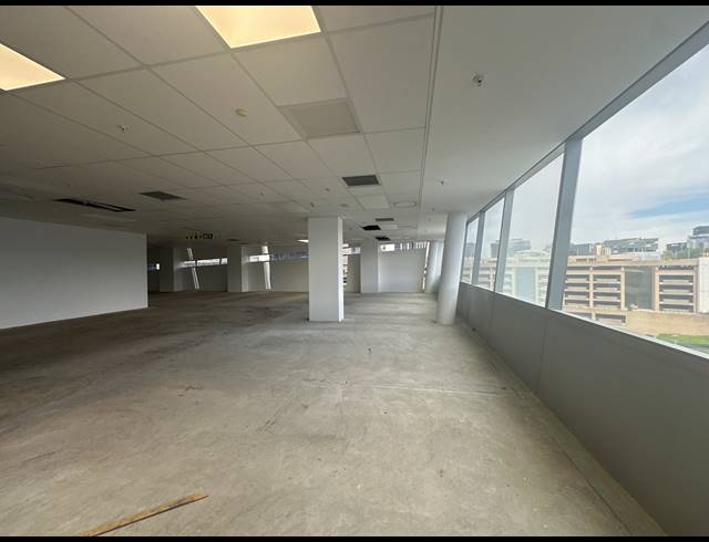 423M² OFFICE TO LET IN SANDTON CENTRAL